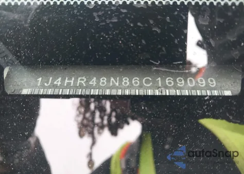 2006 Jeep Grand Cherokee Laredo from USA, damaged, VIN 1J4HR48N86C169099